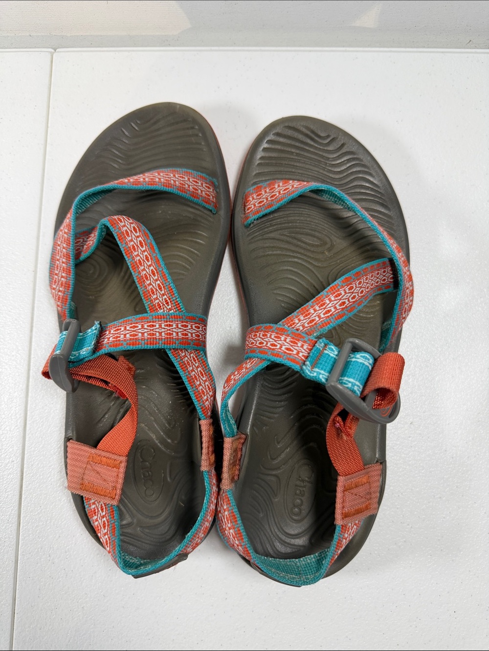 Chaco Z/Volv Sandal Orange Teal Strapph size 9